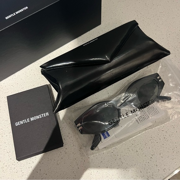 Gentle Monster sunglasses GHOST 01 - Picture 7 of 8